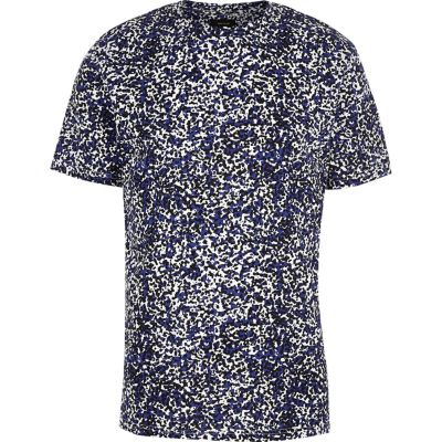 Blue leopard print t-shirt